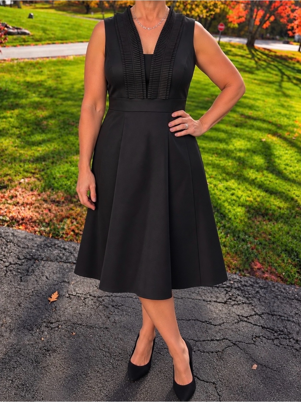 Merona Black Pleated V-Neck Midi Dress